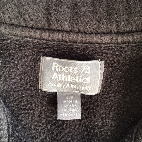 ROOTS full zipper front sweatshirt - Picture 4 of 7